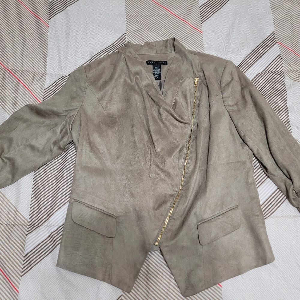 Apostrophe Beige Jacket